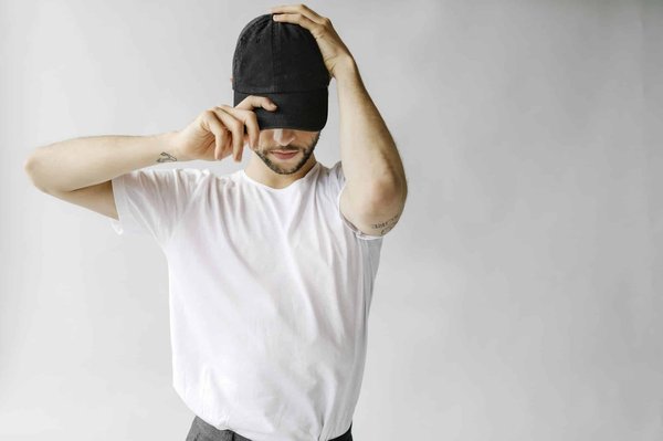 Casquette personnalisée : insistez sur la finition de l'accessoire